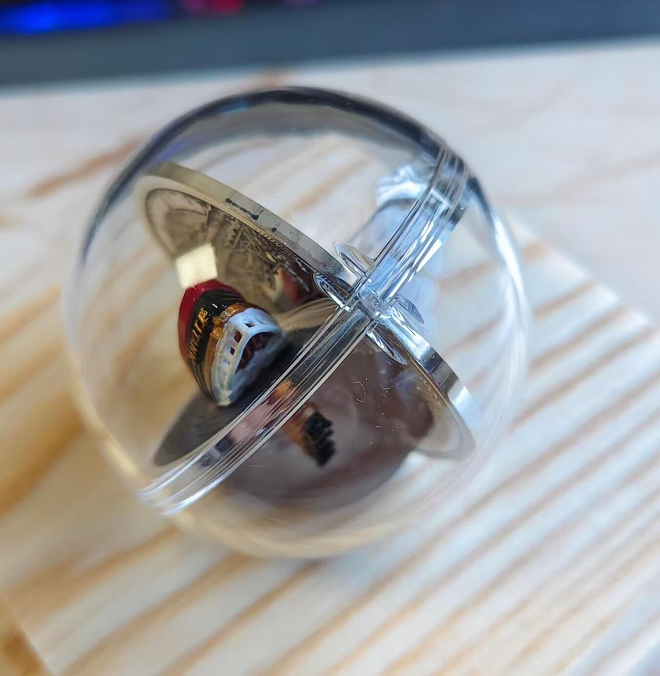 第184期拍卖 【高端奢华版本】纽埃2022年，泰坦尼克号，2盎司球形,镶嵌2颗钻石,3D立体镶嵌,加大(直径50mm),仿古,激光镭射磨砂,microprint尖端技术,镀金,彩色精制纪念银币. 盒证全. 超级漂亮美丽无敌可爱银币. 原价860+美元