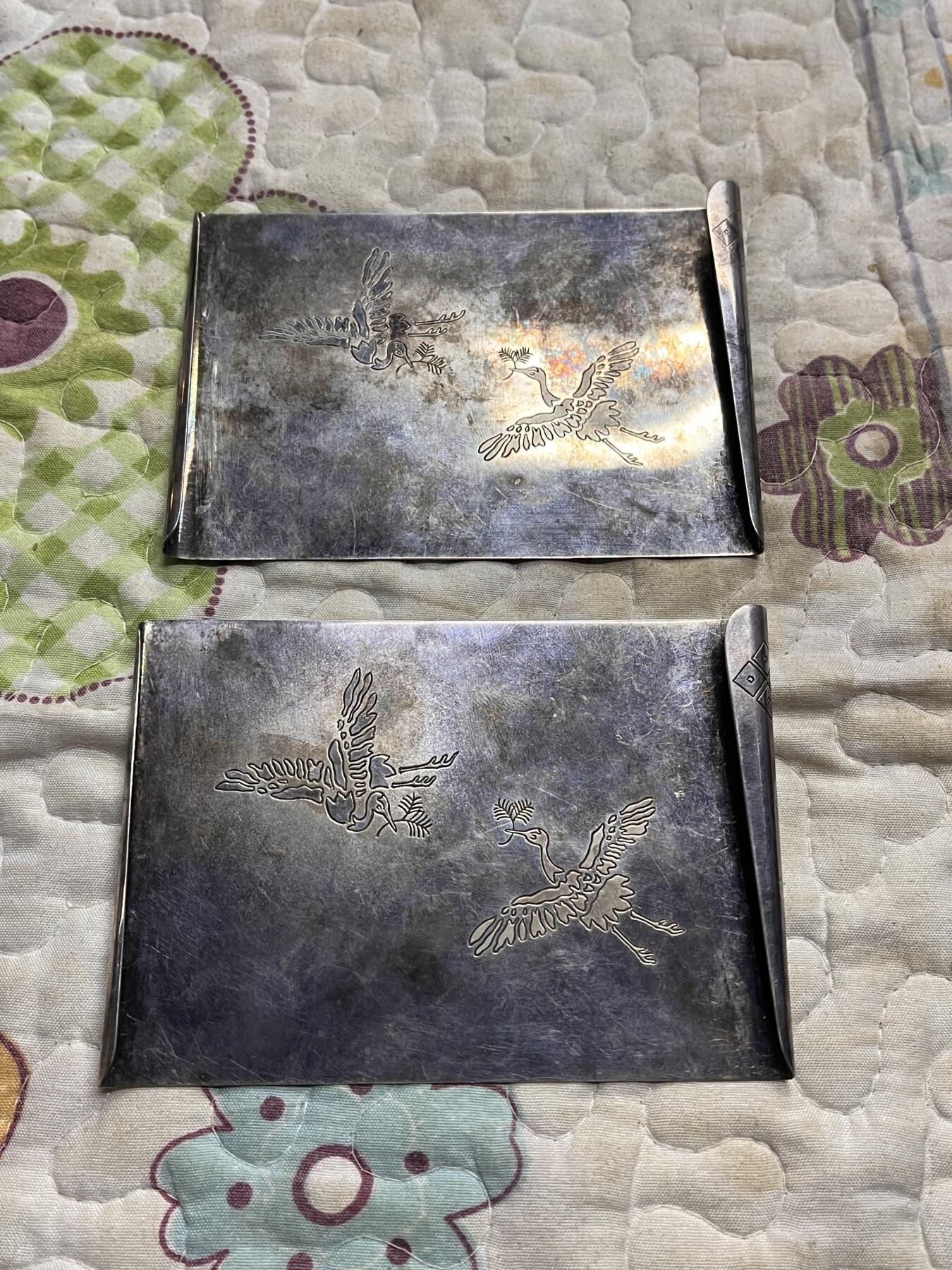 海外回流精品拍卖12.14 原盒全新日本三越款老纯银盘一对