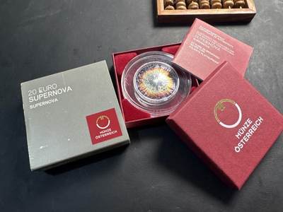 ❤️【币观天下】❤️ 第334期钱币拍卖- 2025.12.12周五晚上6点半场-长期征集拍品 - 获奖币奥地利2024年宇宙之美超新星曲面彩色银币（表面有丝痕）