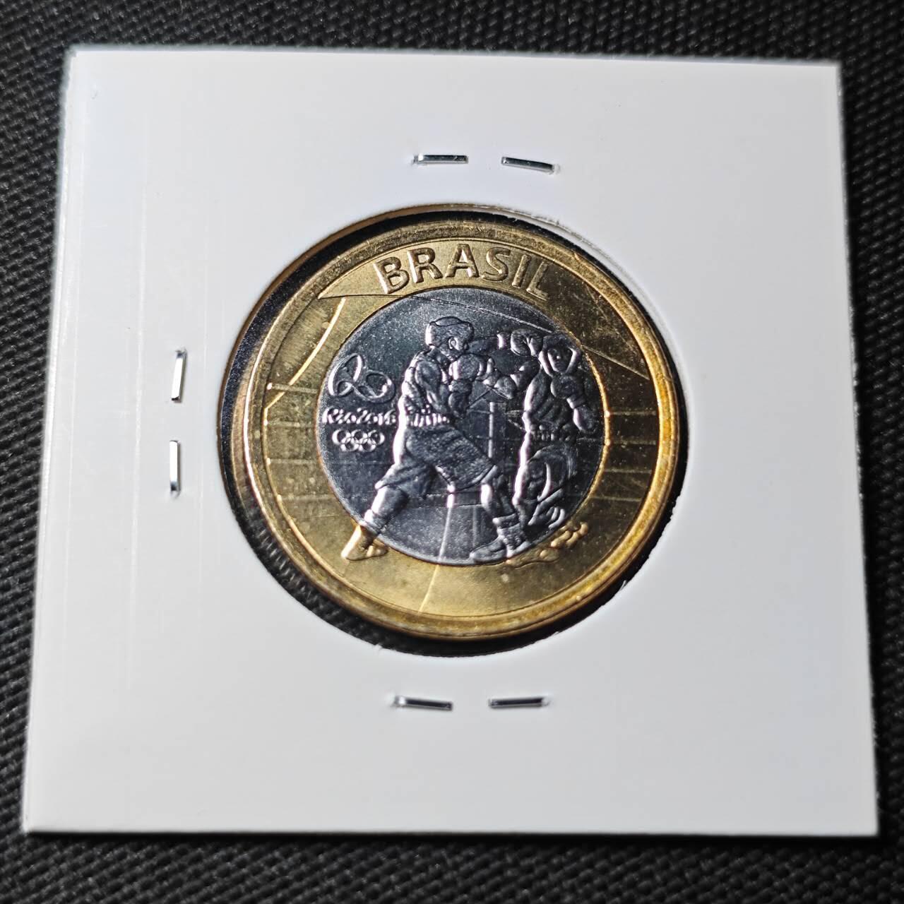 KK钱币收藏小铺 第377期  2月预留时间 周末发货  巴西1瑞尔双色币纪念币