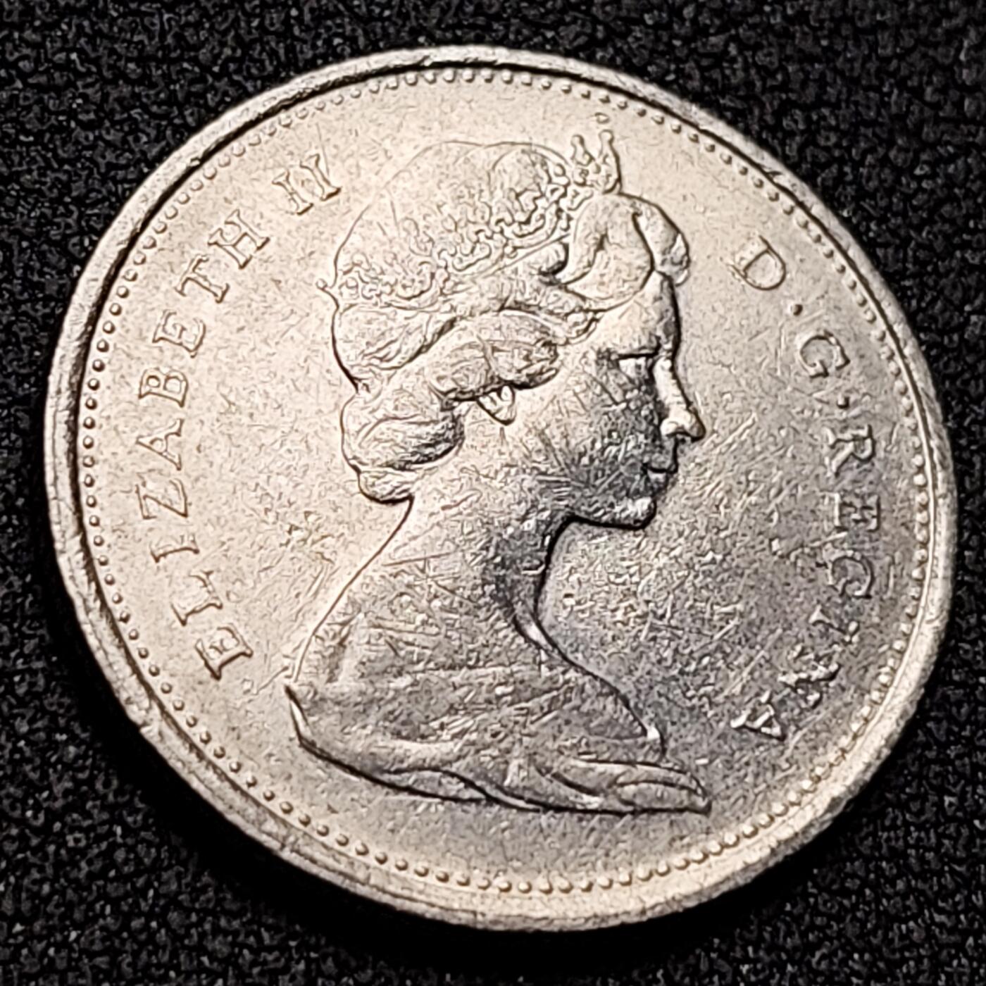 泉币菌-第143场-精品福利场 高币值 加拿大1975年1/4加拿大元 伊丽莎白二世 驯鹿 24mm