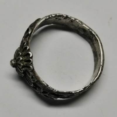 藏珍品阁杂件专场87期 - 清代老银戒指双层叠花