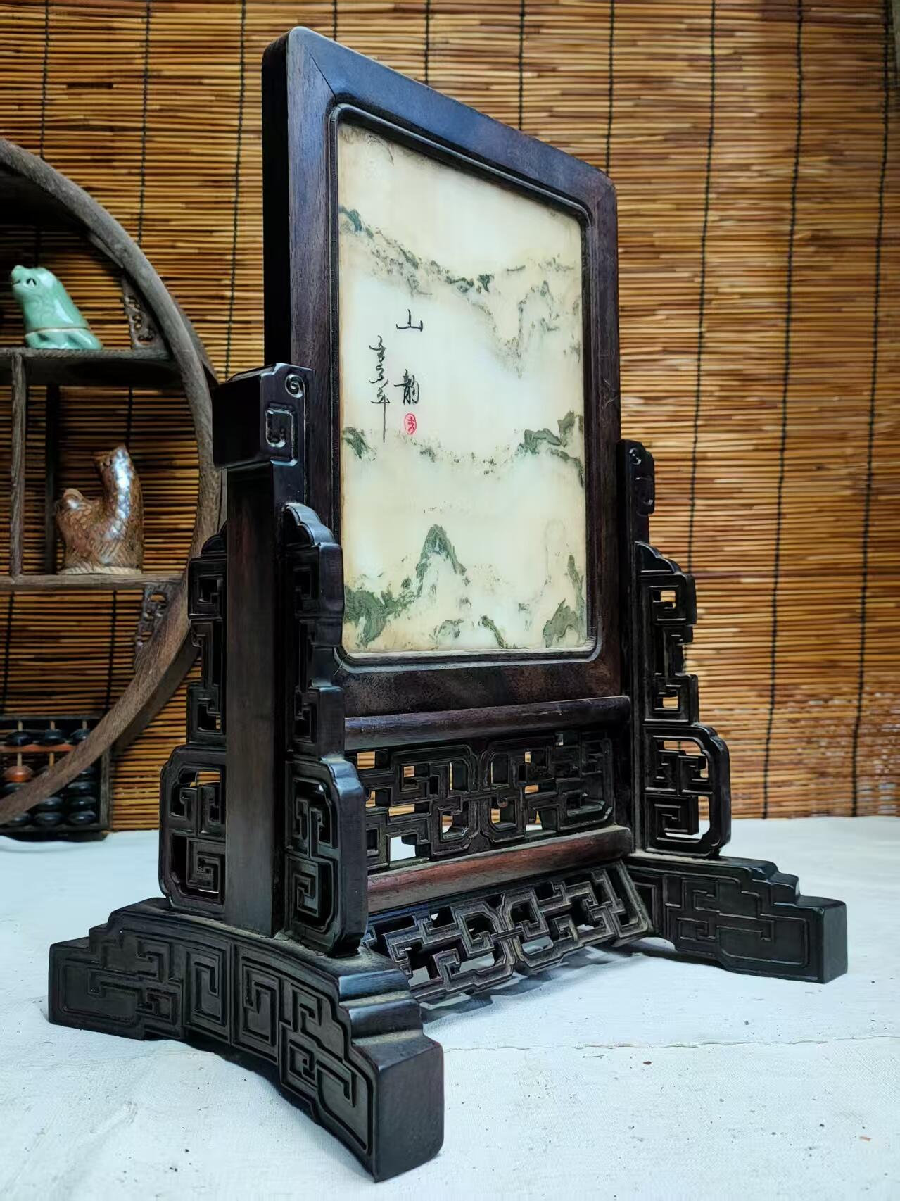 檀木屏风  做工精湛  品相一流