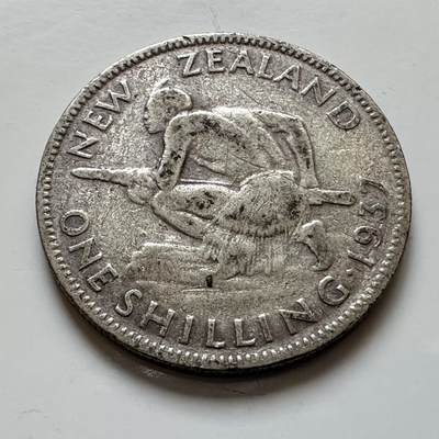 🌹外币初藏🌹🐯2025年第139场  每周二四六晚8️⃣点 接代拍 - 新西兰1937年一先令银币