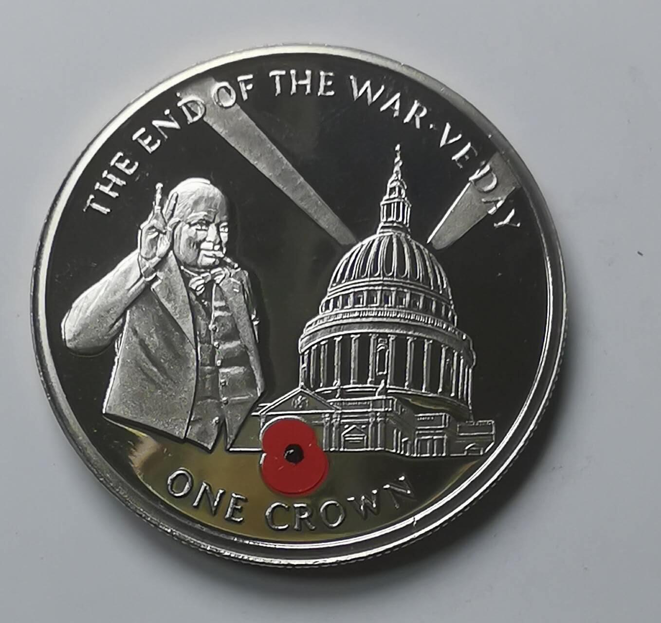 巨藏钱币第七期硬币场12月12号20点开拍 直布罗陀2004年1克朗精制镍币35mm上下