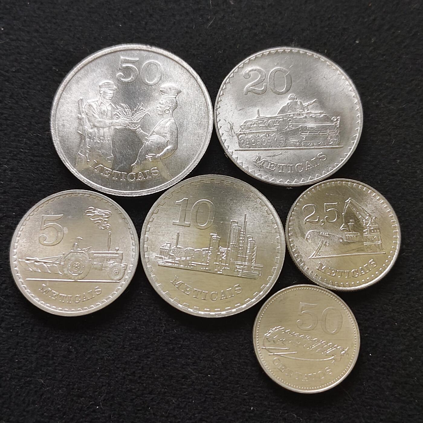 【全场包邮】纯粹捡漏拍484场（免费代拍第21场） 莫桑比克1980-1986年好品相6枚套币