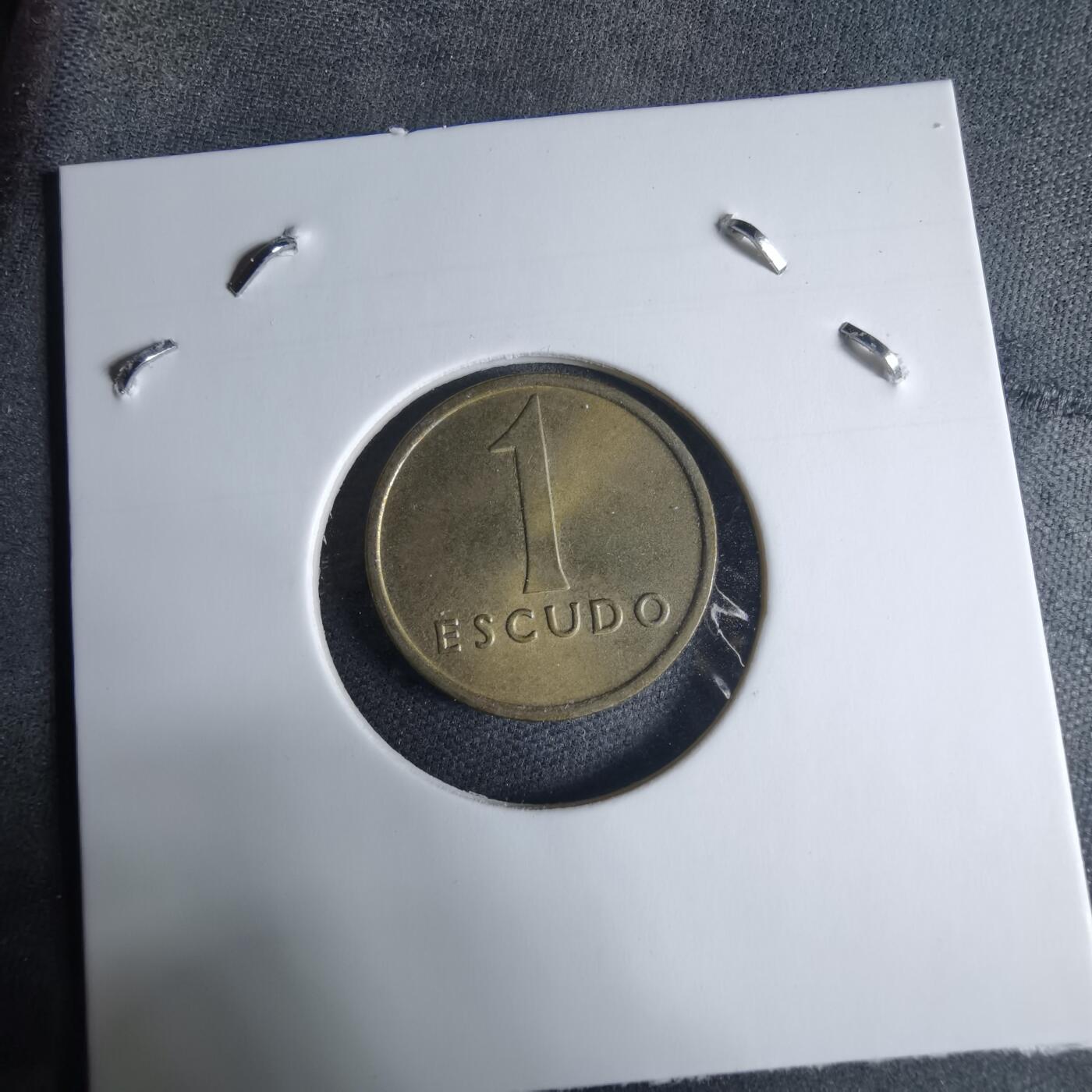 沼泽如烟--第926场 葡萄牙1982年1埃斯库多