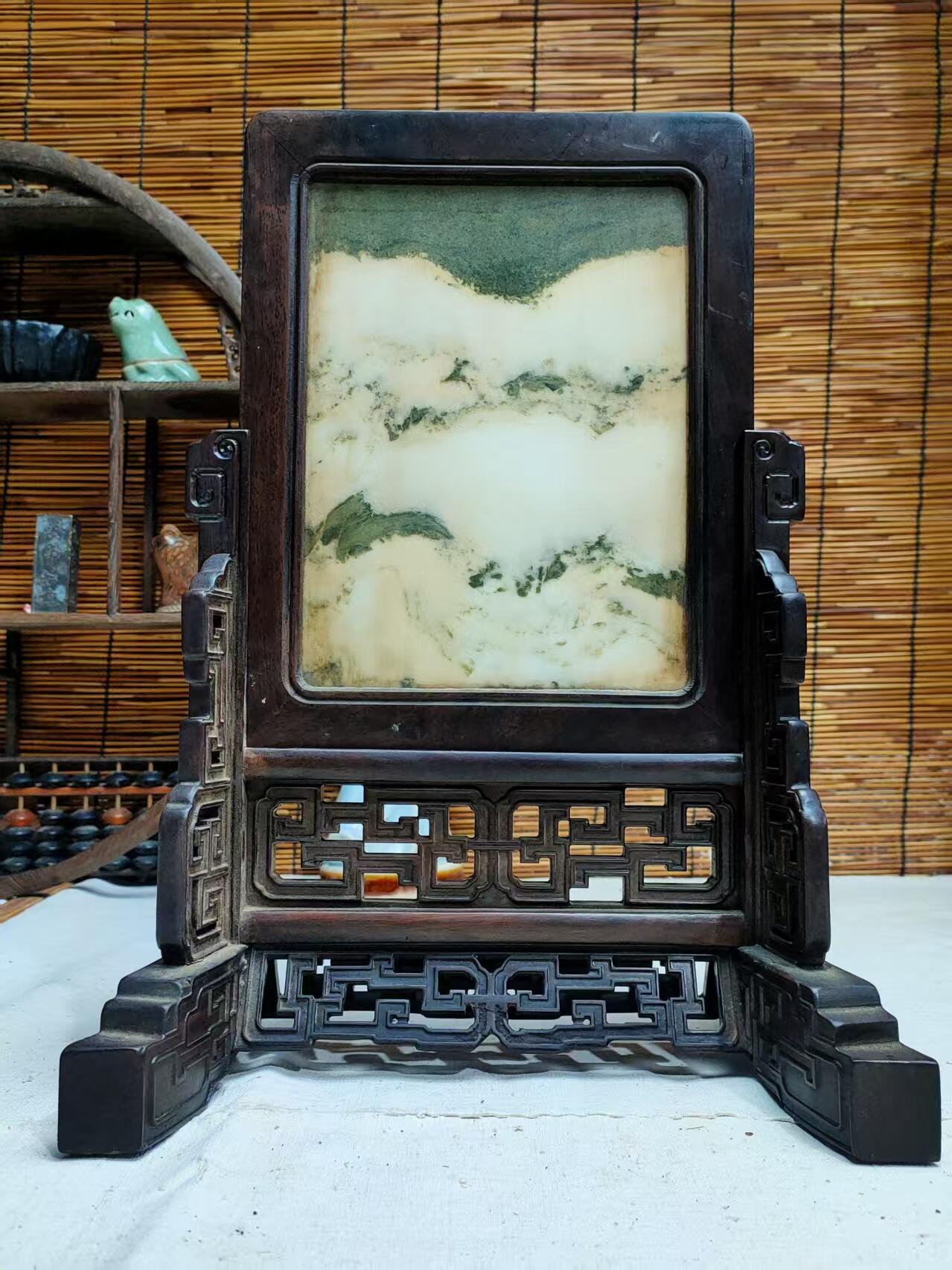 檀木屏风  做工精湛  品相一流