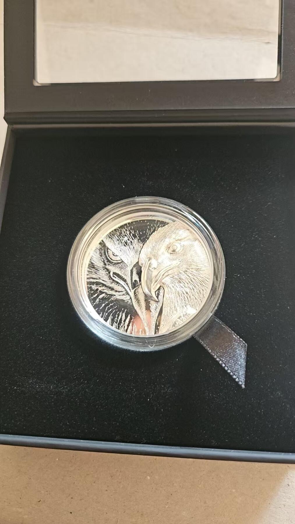 ❤️【币观天下】❤️ 第334期钱币拍卖- 2025.12.12周五晚上6点半场-长期征集拍品 少见蒙古2020年雄鹰双面高浮雕三盎司银币（有证书包装）