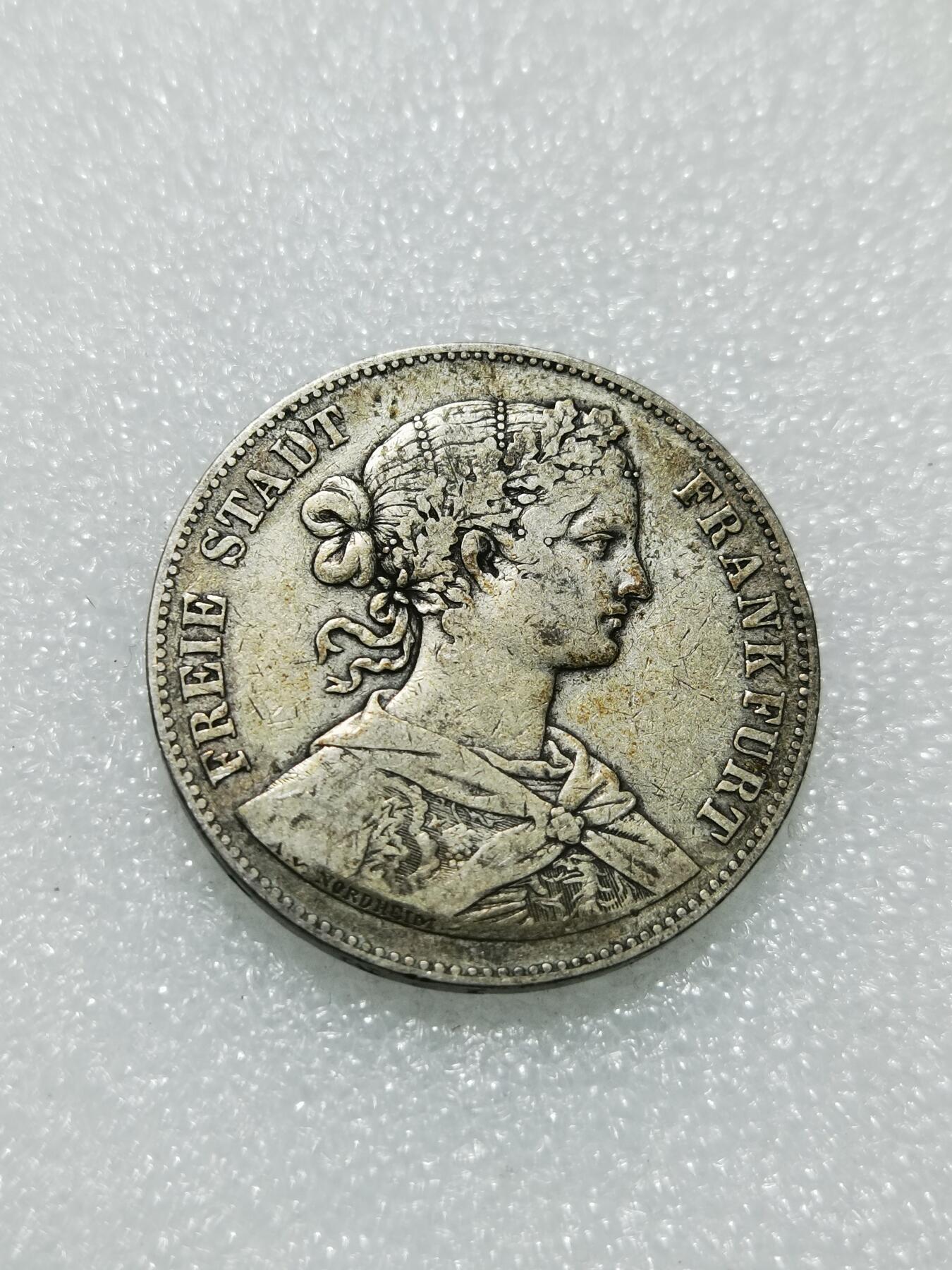 天下钱庄专场欢迎参拍 法兰克福少女1泰勒银币