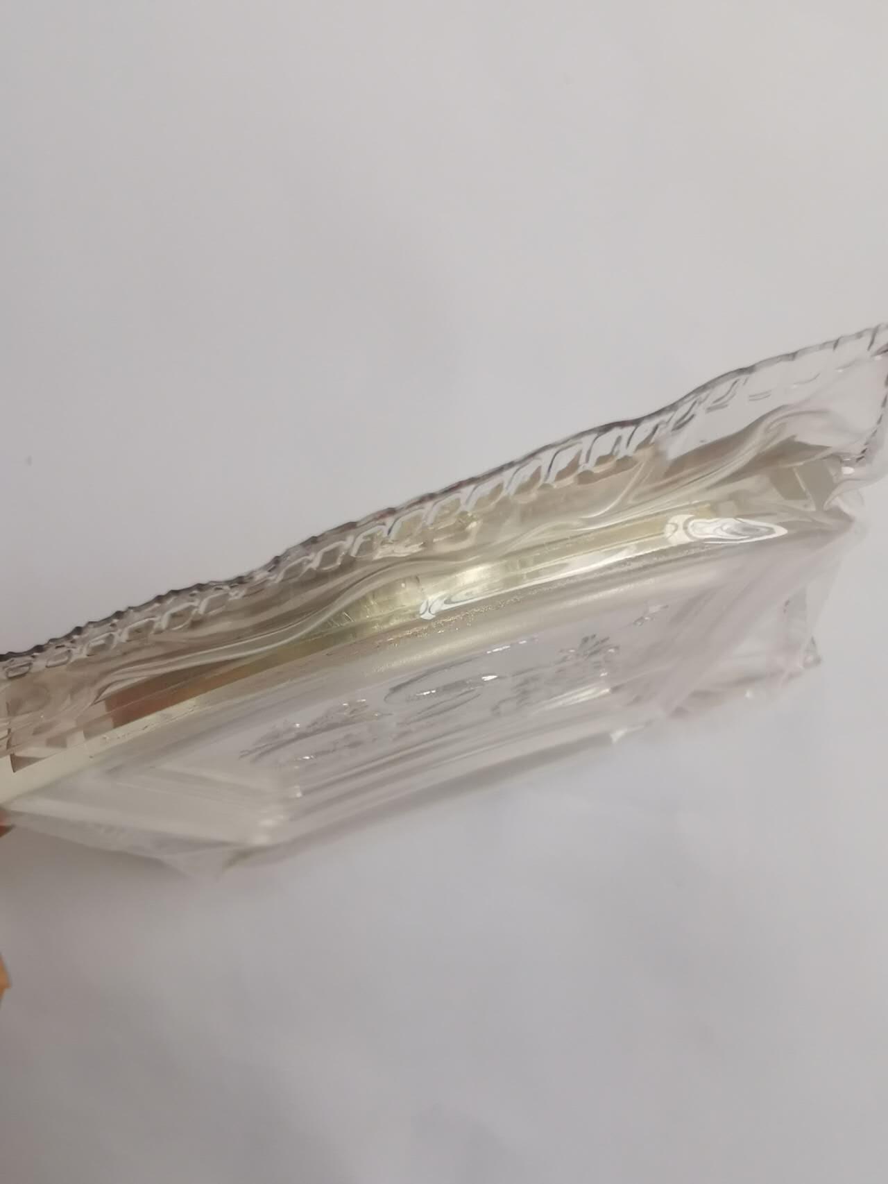 巨藏钱币第七期硬币场12月12号20点开拍 中国2001年生肖扇形蛇10元1盎司银币原封原盒