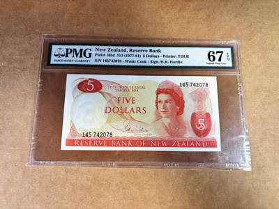 【Blue Auction】世界纸币精拍第760期——18级TOP拍卖/信誉/品质/专业/高效💫 - 新西兰 1977-81年5元 高冠女王 PMG67EPQ 