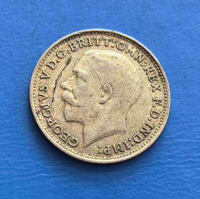 外国优质老铜币银币持续添加中，周六九点倒数截拍，满百包邮，可寄存半年，喜欢朋友微信扫描二维码可直接参拍 - 英国1921年3便士银币