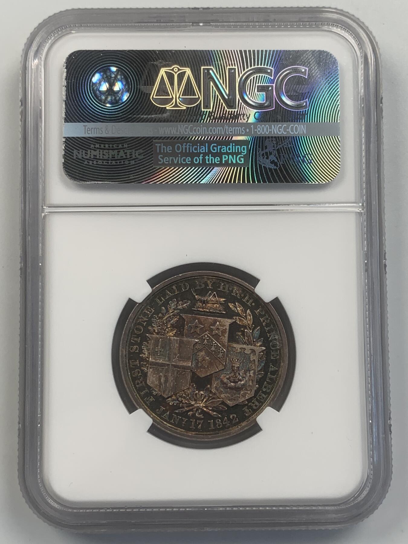 掌中浮雕-藏着的欧洲第045场 NGC MS63 : 1842年伦敦新商品交易所开幕银章，27mm, 五彩包浆