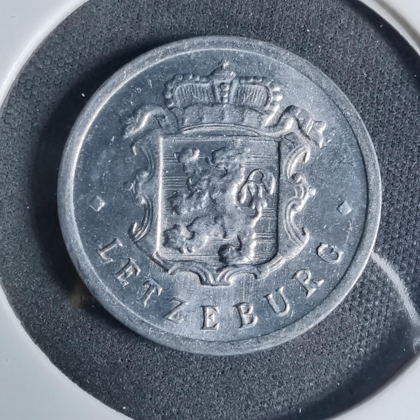 沼泽如烟--第927场 卢森堡1967年25分