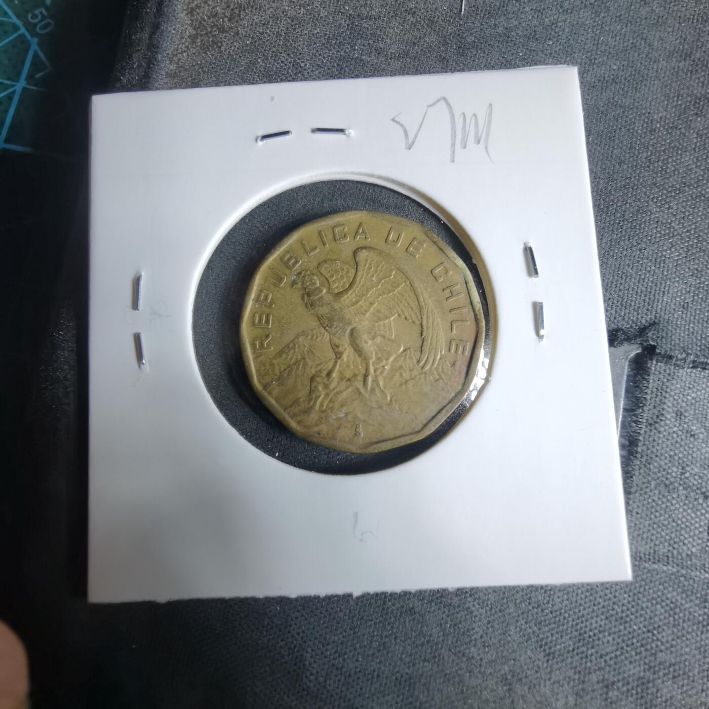 沼泽如烟--第927场 智利1975年100埃斯库多