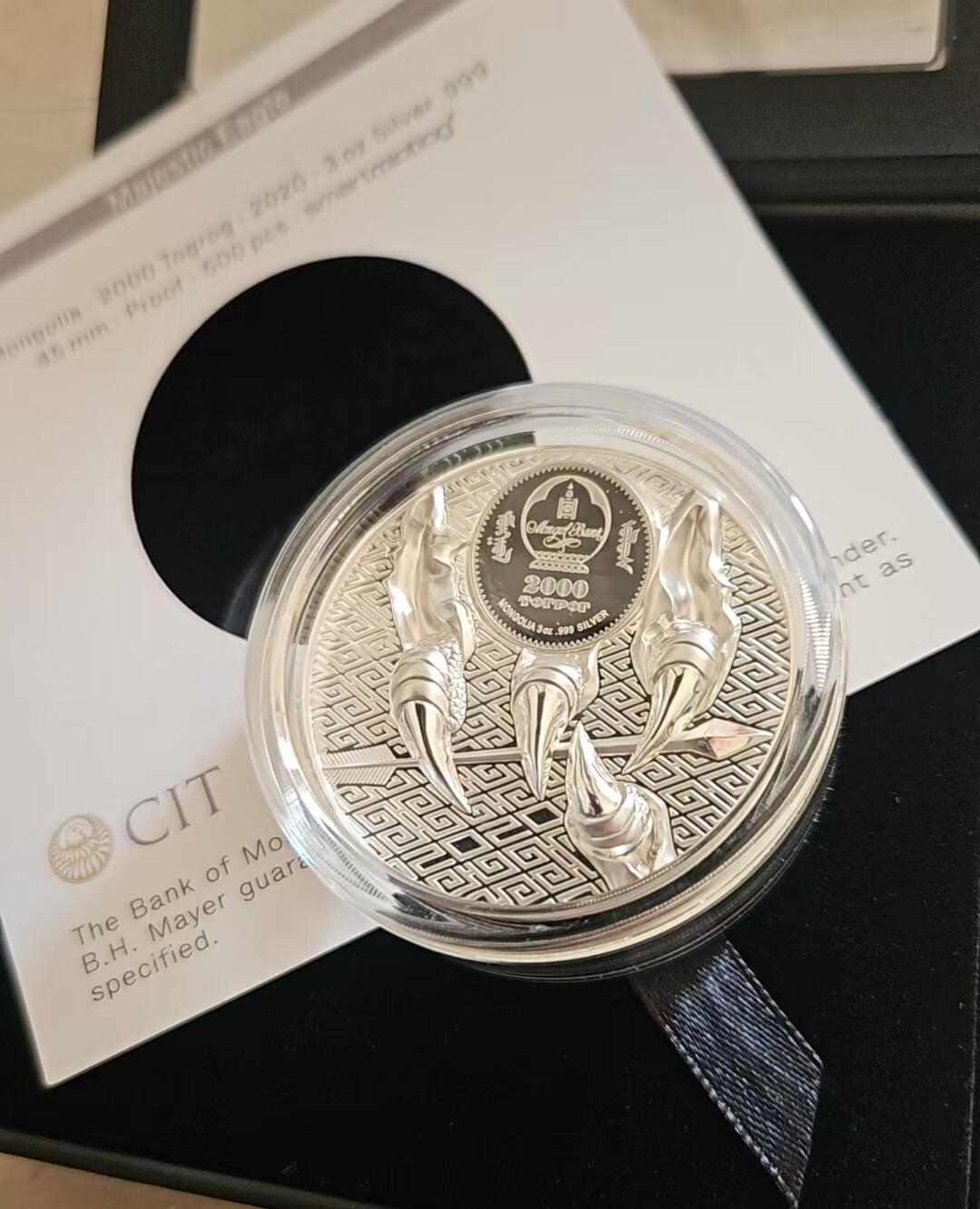 ❤️【币观天下】❤️ 第334期钱币拍卖- 2025.12.12周五晚上6点半场-长期征集拍品 少见蒙古2020年雄鹰双面高浮雕三盎司银币（有证书包装）