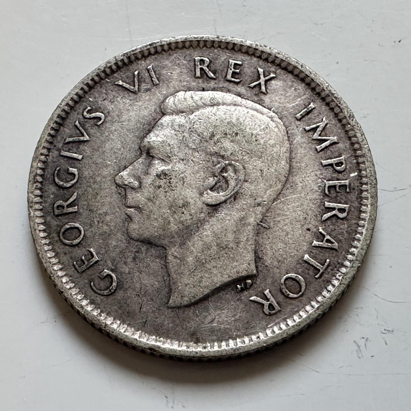 🌹外币初藏🌹🐯2025年第139场  每周二四六晚8️⃣点 接代拍 南非1942年一先令银币