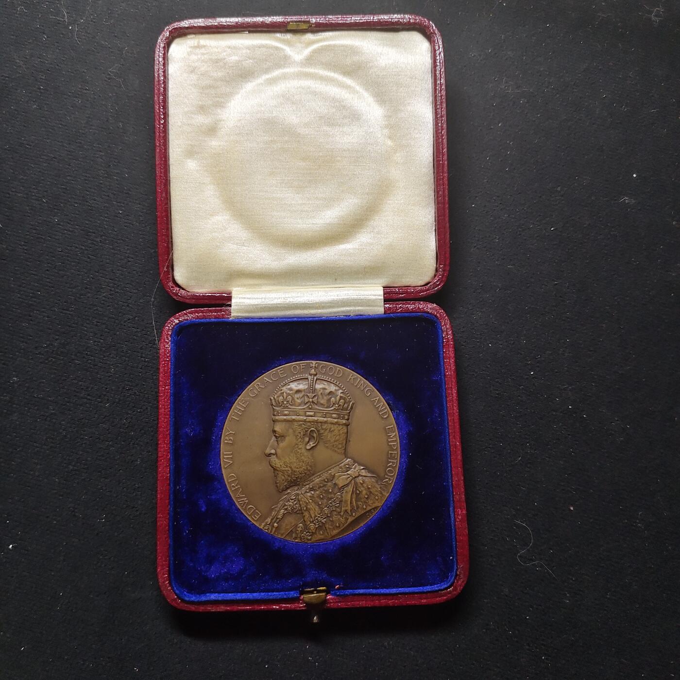 【全场包邮】纯粹捡漏拍485场（免费代拍第22场） 【纪念章】英国1906年爱德华七世时期国家艺术成就奖纪念铜章-原盒