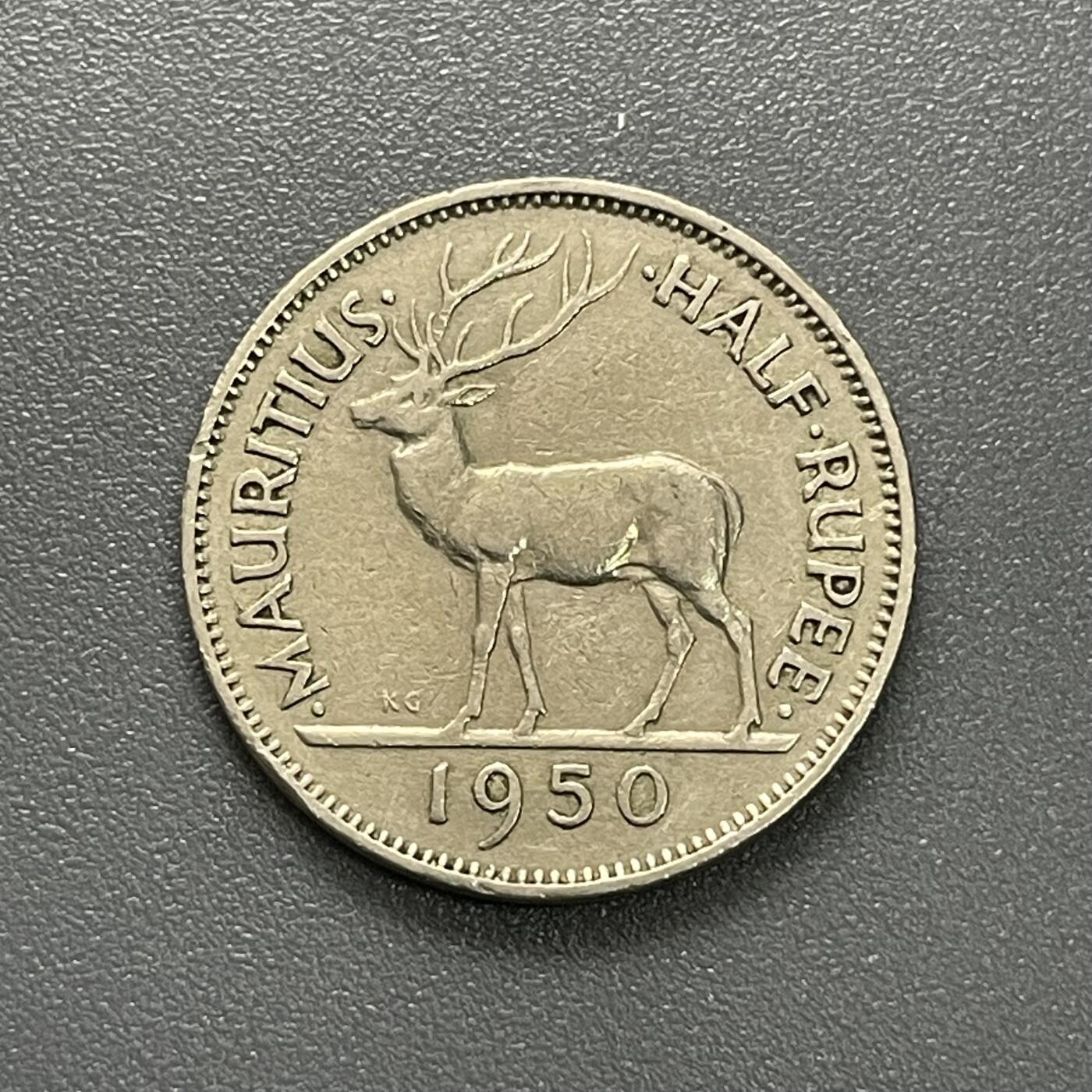 回流1215 英属毛里求斯1950年半卢比 鹿🦌