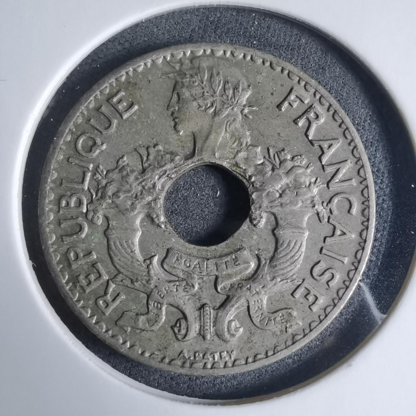 沼泽如烟--第927场 法国1938年五分