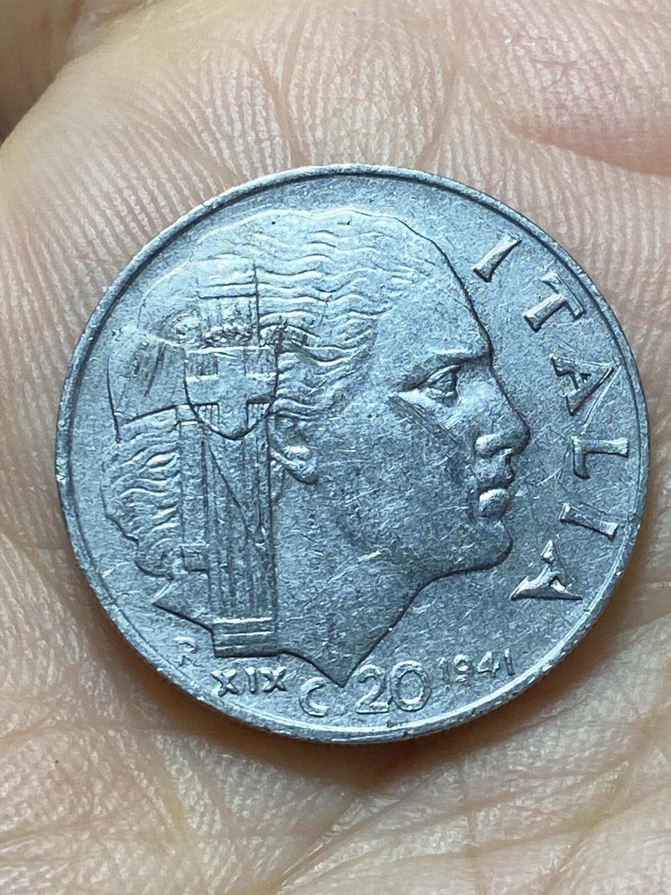 2025年第一百三十五场(总第一百六十一场）外国好品纸夹散币场(免佣金) 意大利王国1941年20分(1941 R XIX，维托里奥·埃马努埃莱三世时期)