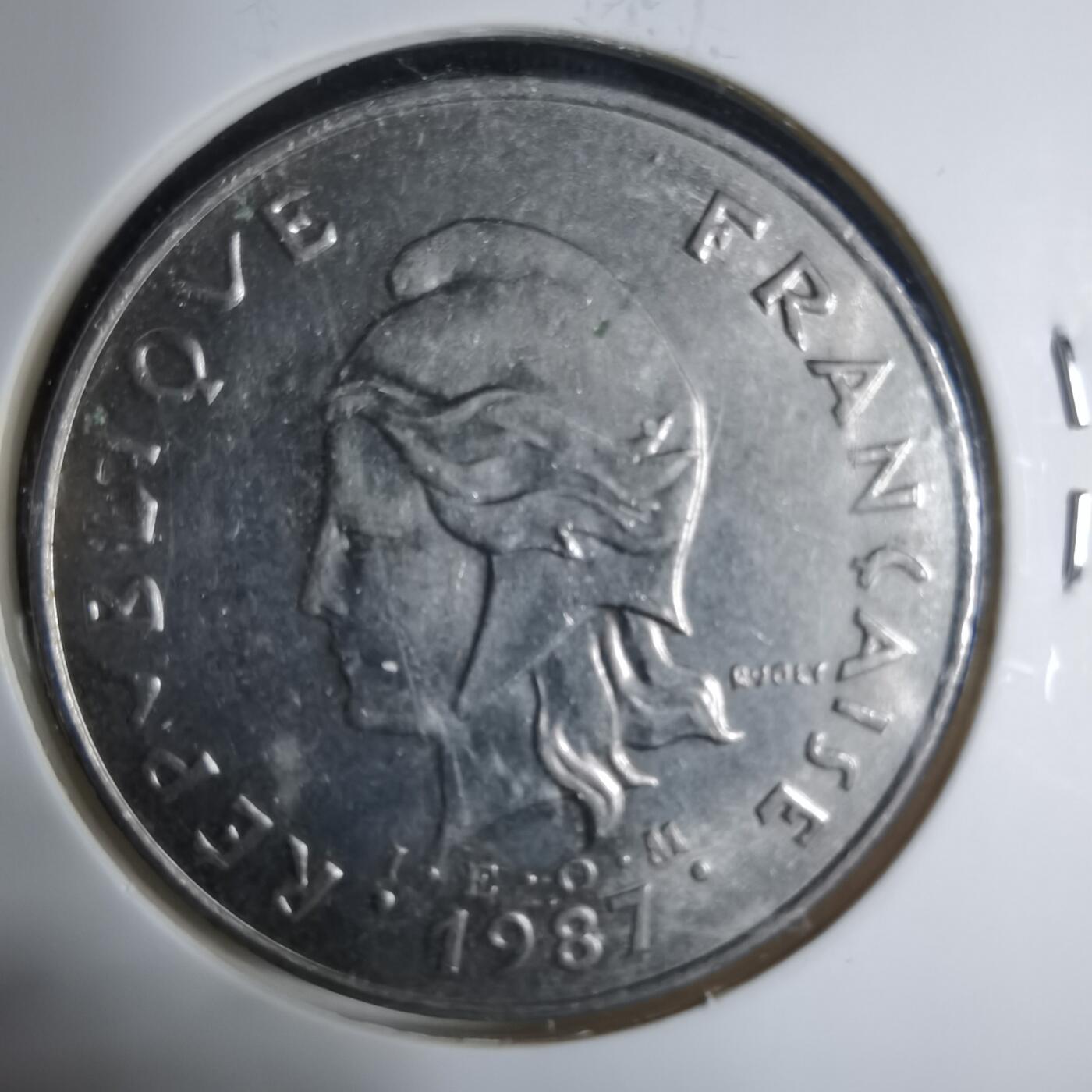 沼泽如烟--第927场 法属新喀里多尼亚1987年50法郎