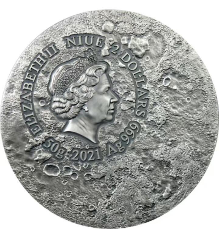 第184期拍卖 【龙头币】纽埃2021, 中国民间神话故事(1)-玉兔奔月，50克,加大(直径达50mm),镶嵌大块天然翡翠,高浮雕,仿古艺术银币. 盒证全. 龙头币,中国传统神话故事系列(1). 热门中国元素.国外售价335+美元