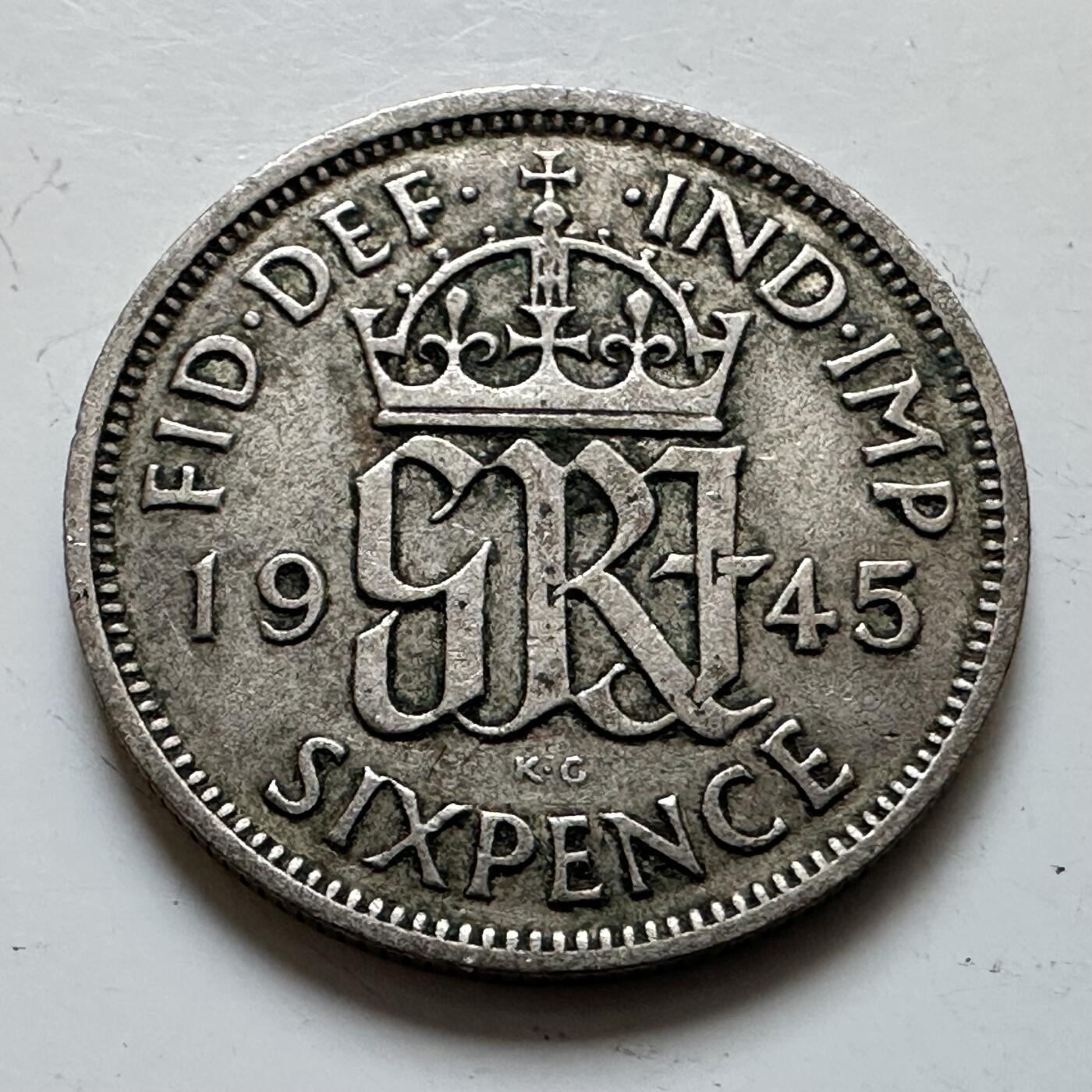 🌹外币初藏🌹🐯2025年第139场  每周二四六晚8️⃣点 接代拍 英国1945年6便士银币