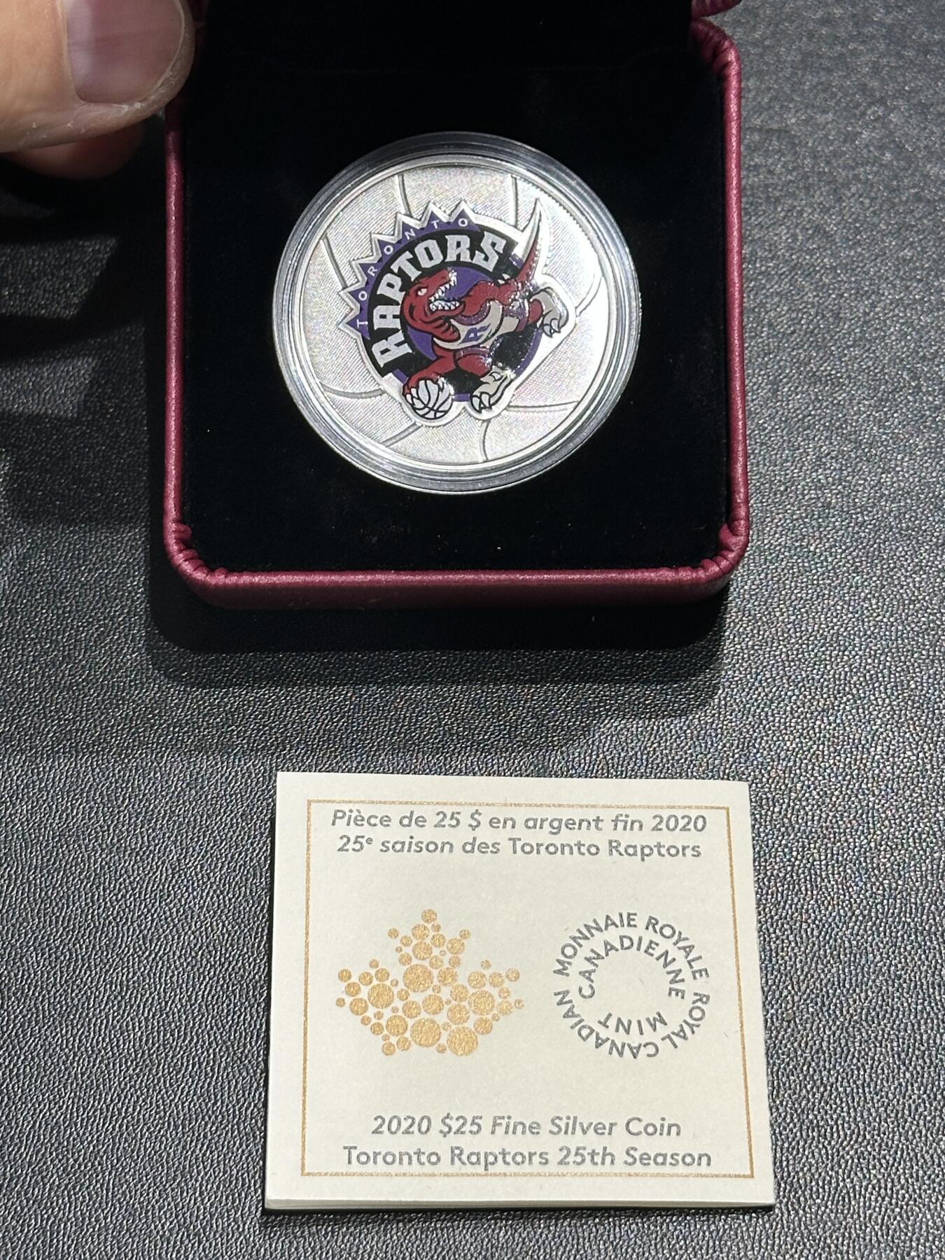 《外钞收藏家》第五百九十二期（精选场）（本平台长期征集拍品、欢迎藏友们联系合作） 加拿大2020年25元1盎司精制彩色银币（多伦多猛龙队成立25周年与2019年首次夺冠纪念，稀少品种）