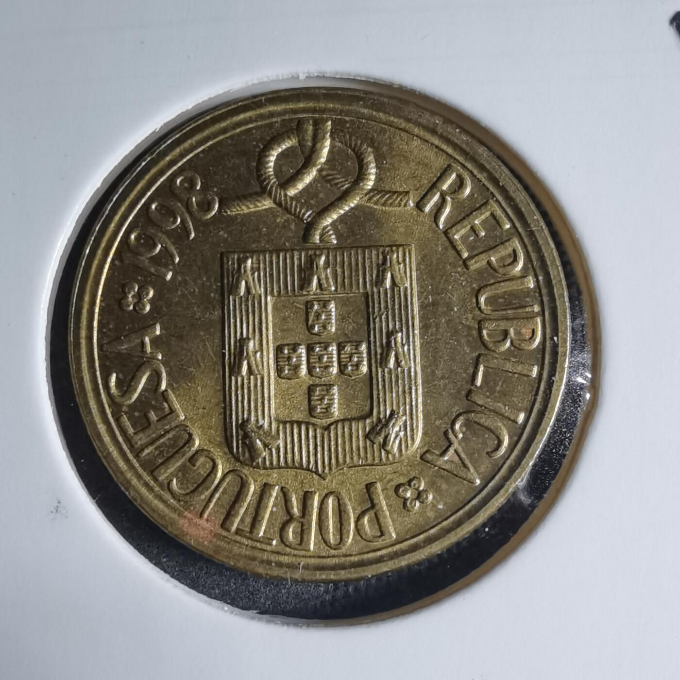 沼泽如烟--第926场 葡萄牙1998年5埃斯库多