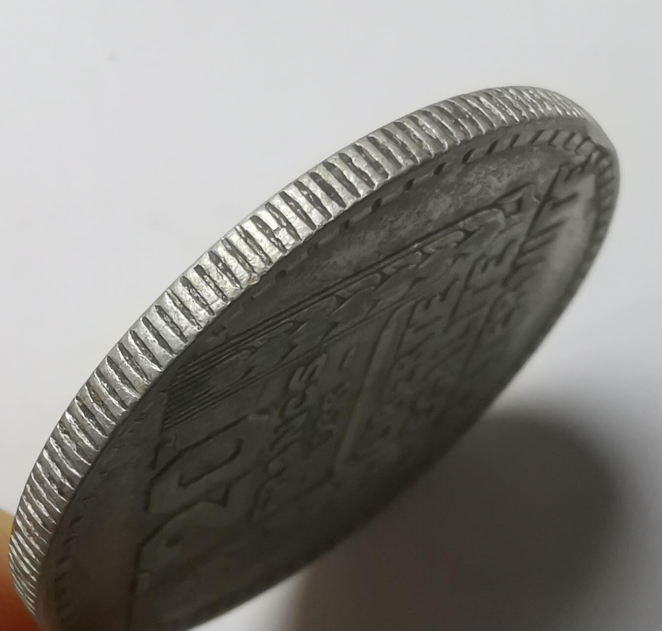 巨藏钱币第七期硬币场12月12号20点开拍 法国1933年20法朗20克银币（1）