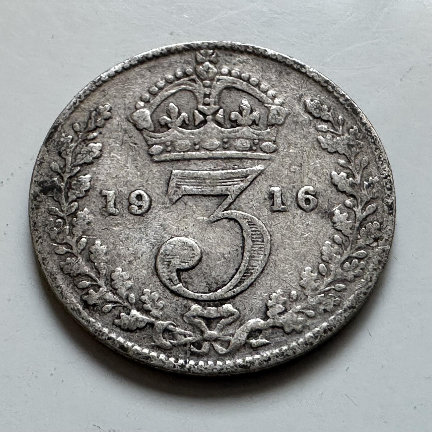 🌹外币初藏🌹🐯2025年第139场  每周二四六晚8️⃣点 接代拍 英国1916年三便士银币