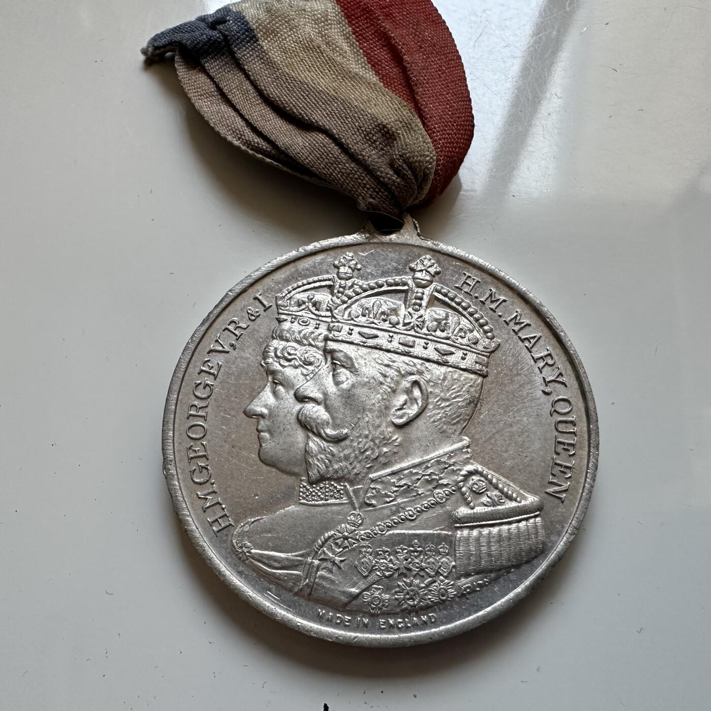 🌹外币初藏🌹🐯2025年第140场  每周二四六晚8️⃣点 接代拍 英国1935年乔治五世银禧纪念章 38.7毫米 铝制 全新