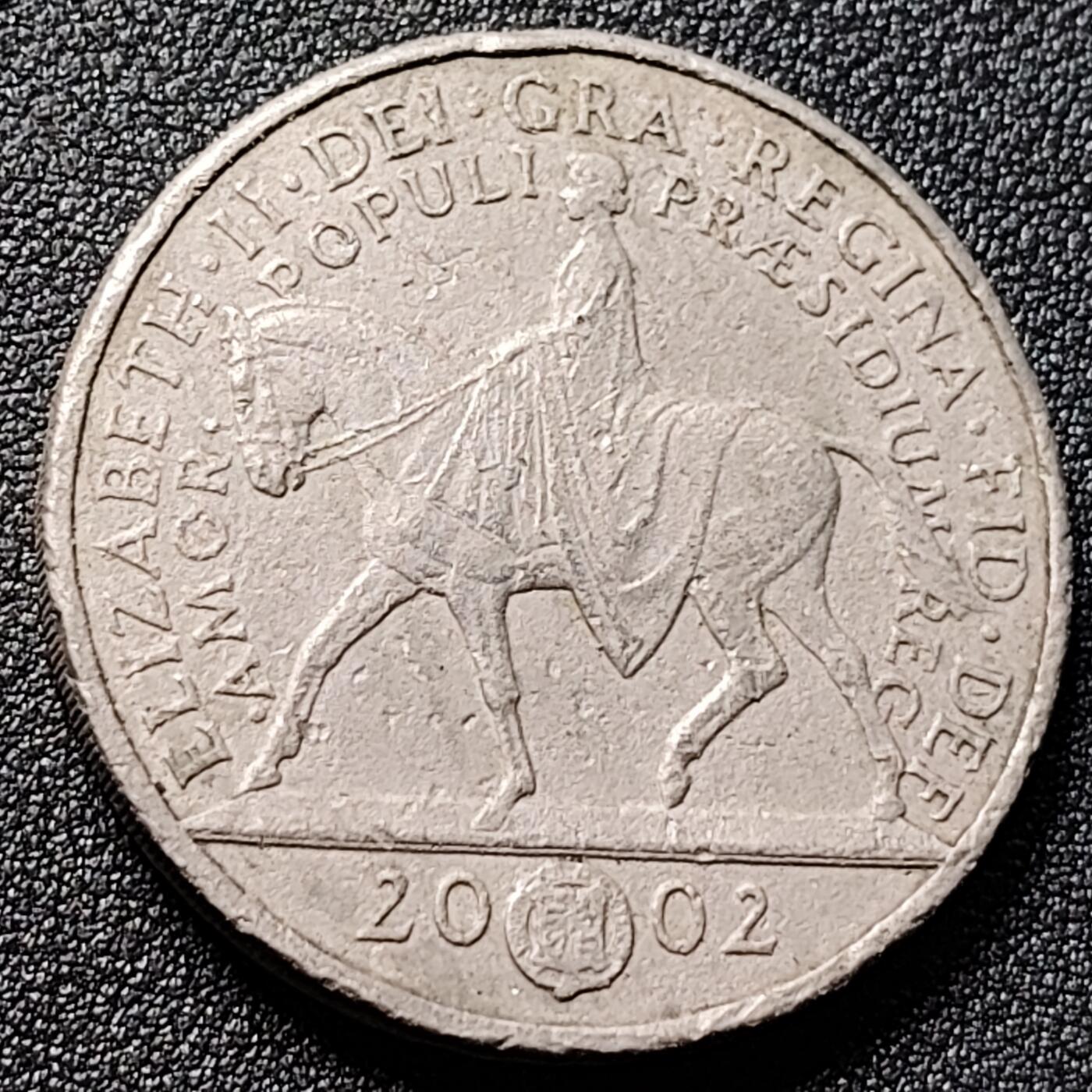 泉币菌-第145场-精品福利场 英国五英镑镍币 币值已经50元了品相如图 