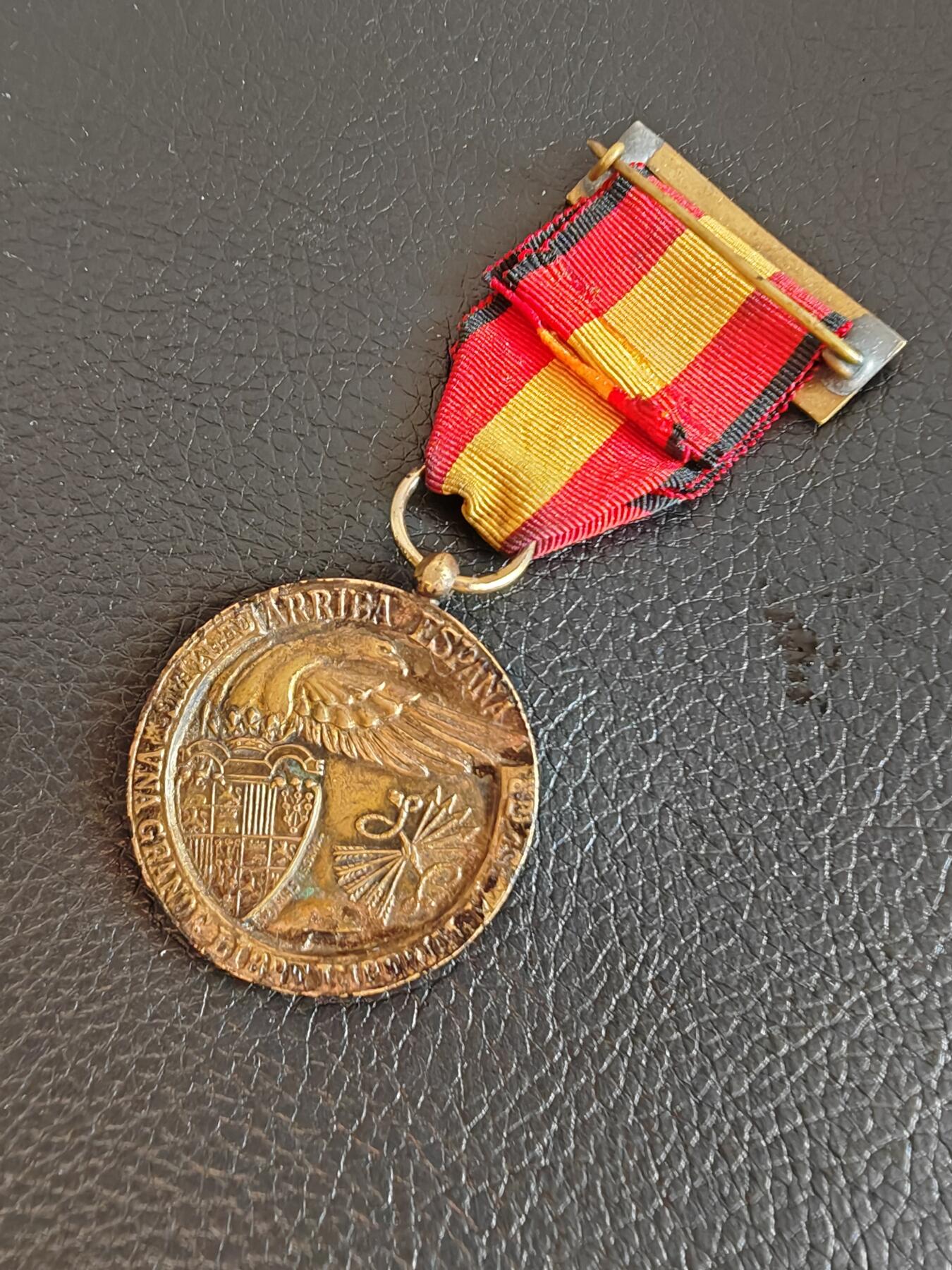 时顺第二十七拍 西班牙内战奖章，弗朗哥政府颁发