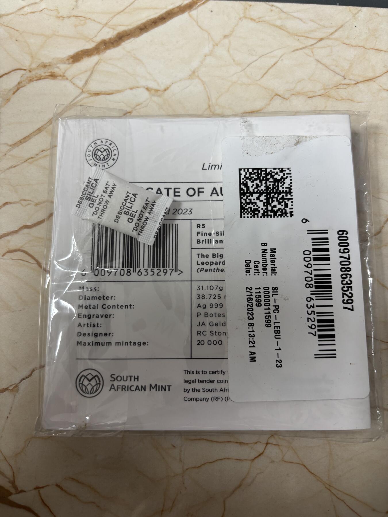 第185期拍卖 卡装南非2023年非洲五霸系列豹子1盎司纪念银币，999银，发行20000枚