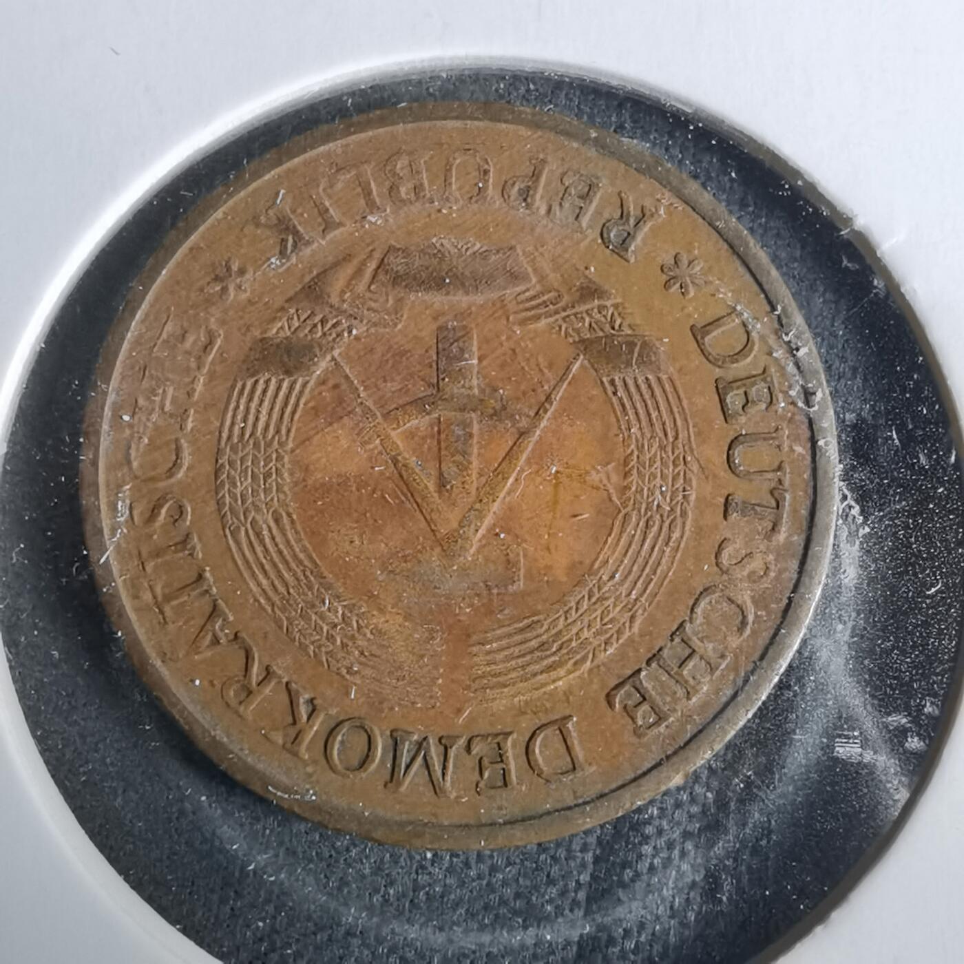 沼泽如烟--第929场 东德1971年20芬尼