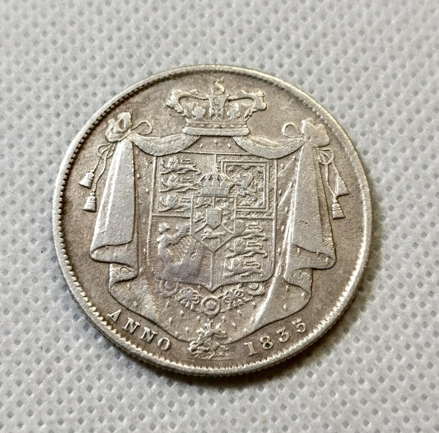 甄臻铺-世界币章拍卖（第43期）送拍享返佣金等优惠多多