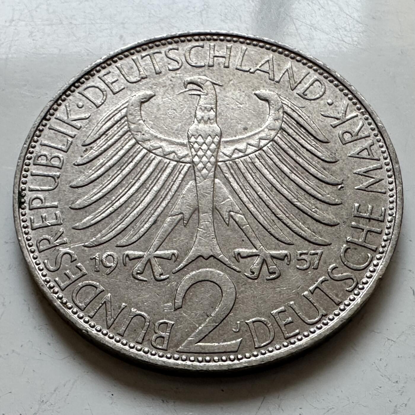 🌹外币初藏🌹🐯2025年第140场  每周二四六晚8️⃣点 接代拍 德国1957年J版 2马克 物理学家普朗克