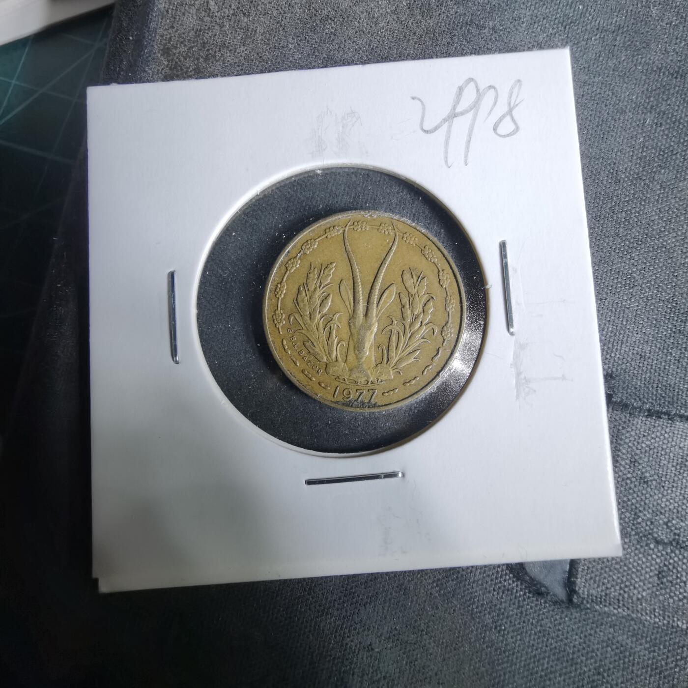 沼泽如烟--第929场 西非1977年5法郎