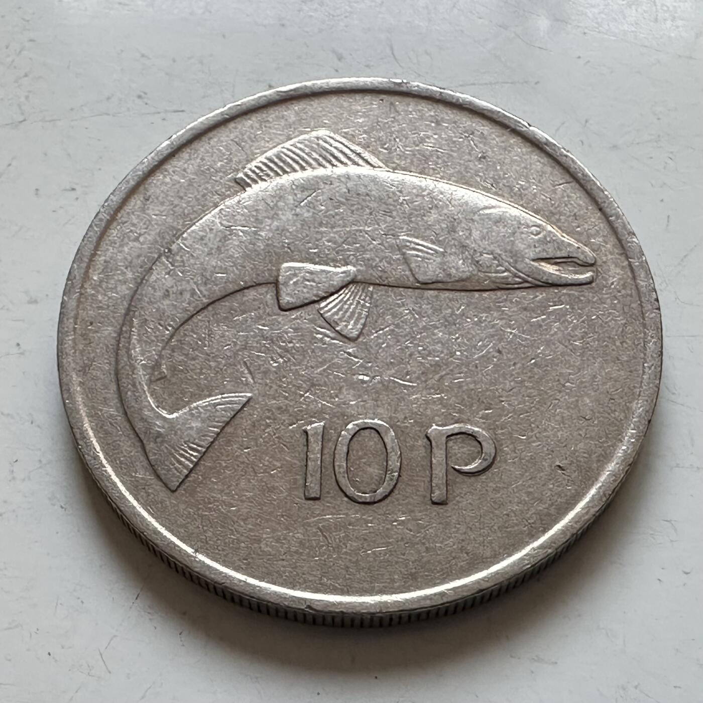 🌹外币初藏🌹🐯2025年第140场  每周二四六晚8️⃣点 接代拍 爱尔兰1975年10便士a