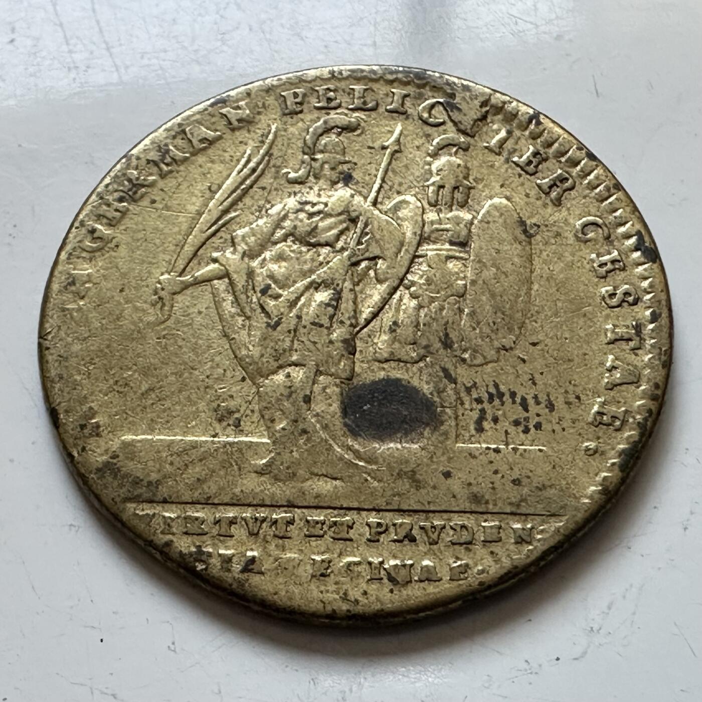 🌹外币初藏🌹🐯2025年第140场  每周二四六晚8️⃣点 接代拍 英国1707年左右，安妮女王黄铜纪念章24.8毫米