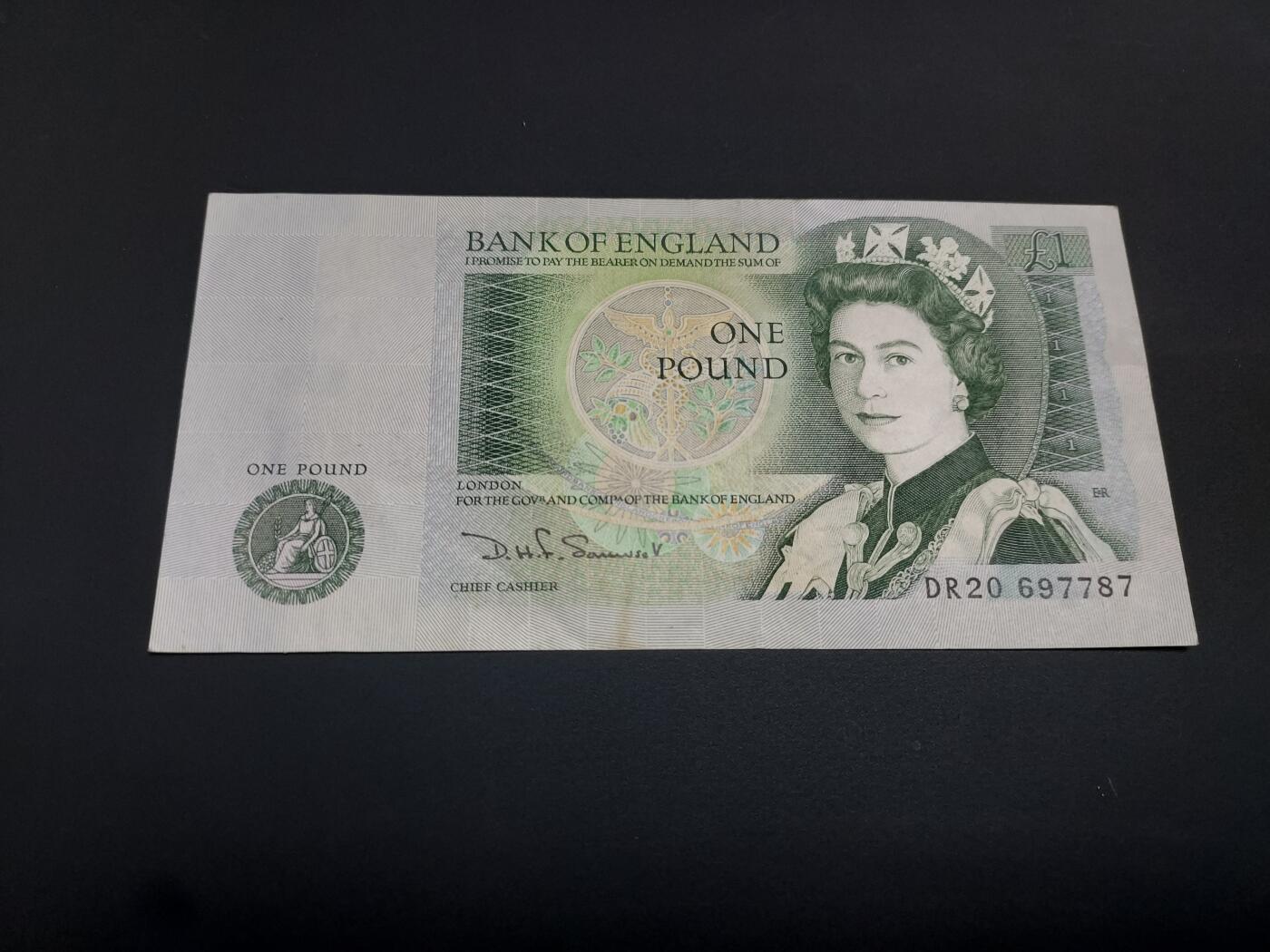 博彦收藏  12月15日 8点 钱币专场 全场包邮 英国 1镑 流通好品