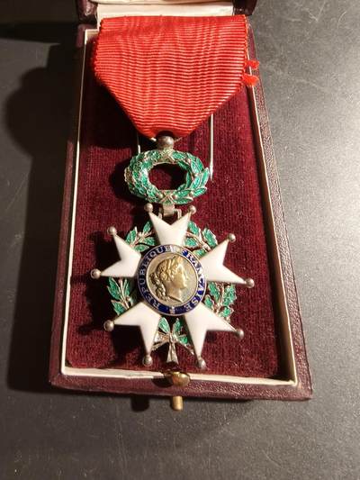 老王徽章第169期 - 法国骑士级荣誉军团勋章    原盒    第五共和国早期版