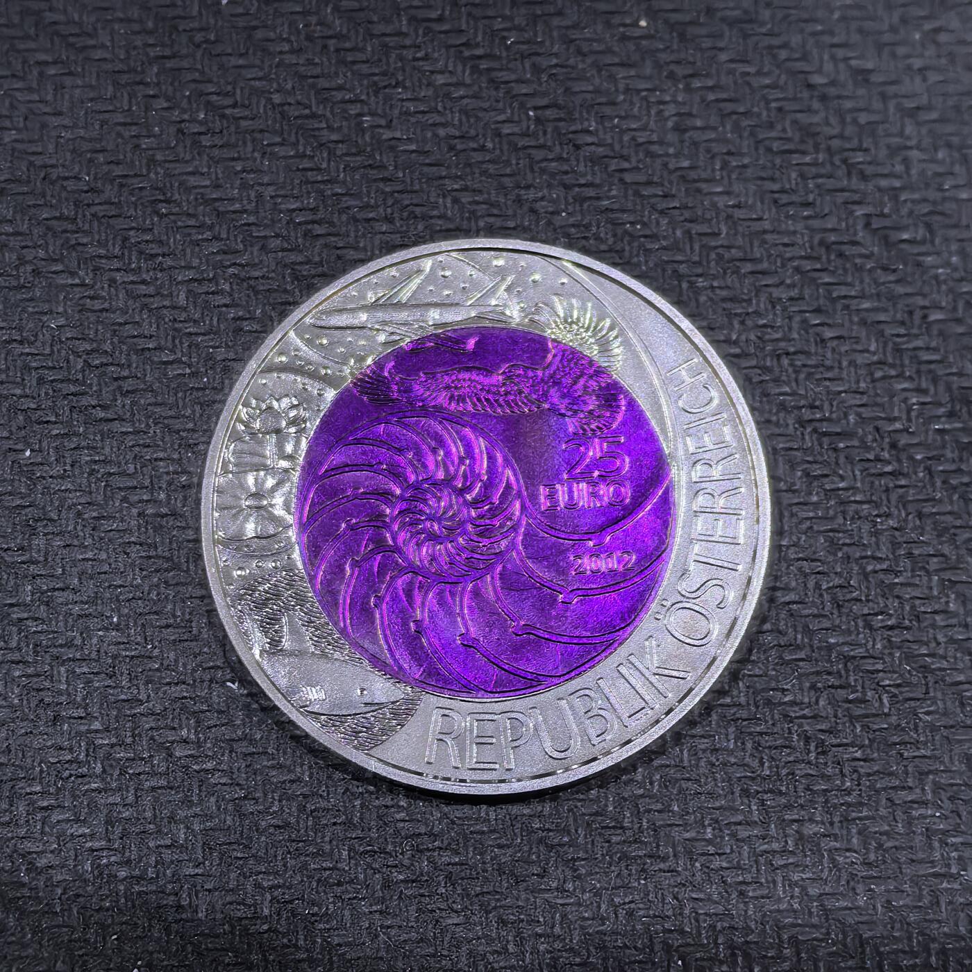 道一币馆币章第一百五十八场 原盒证 奥地利2012年仿生学发展25欧元铌芯银币