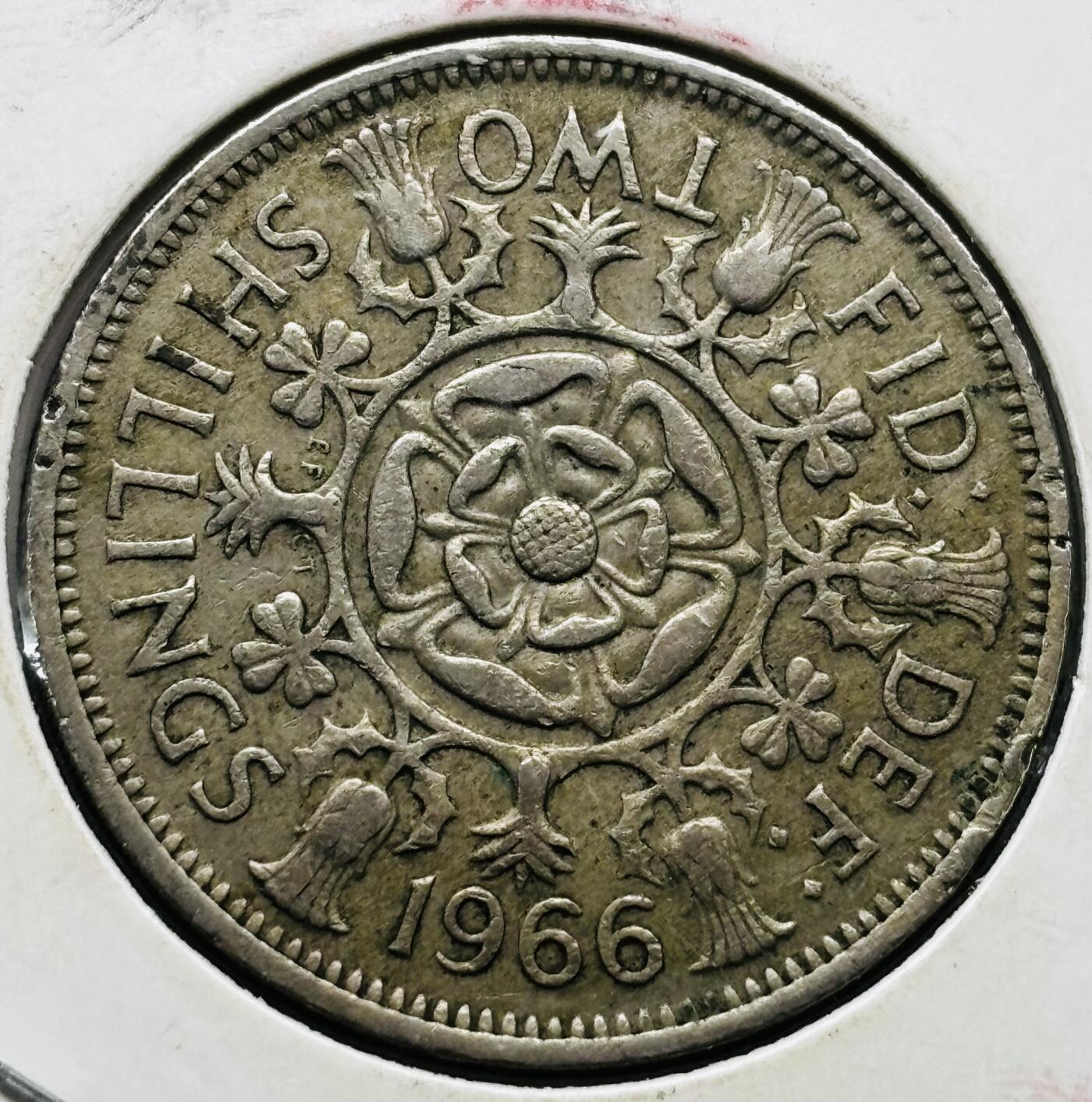 文馨钱币收藏第 284 场，【 长期接收代拍品】老藏家拍品南朝鲜李承晚时期货币，泰国大型纪念币，土耳其各时期及各国套币场 1966 年英国伊丽莎白二世 2 先令