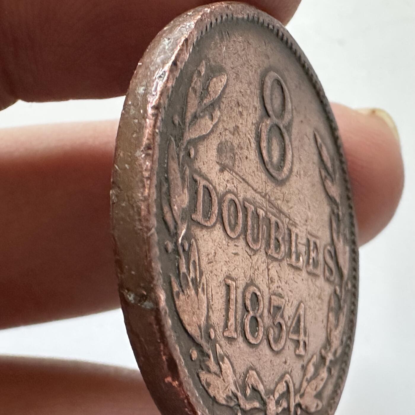 🌹外币初藏🌹🐯2025年第140场  每周二四六晚8️⃣点 接代拍 根西岛1834年8道布 早期厚重大铜币 34.5毫米