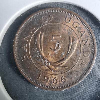 沼泽如烟--第929场 - 乌拉圭1966年五分