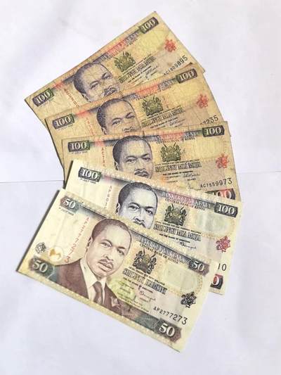 各国外币第102期 无佣金 - 肯尼亚50 100先令5张